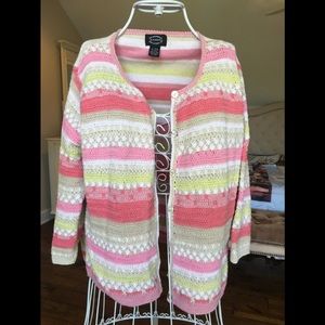Pretty spring colored sweater, size L
